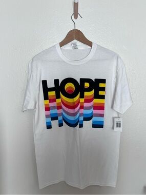 Rainbow Hope Unisex Graphic T-shirt Size M